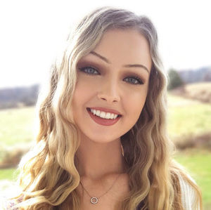 Meet your Posher, Taryn